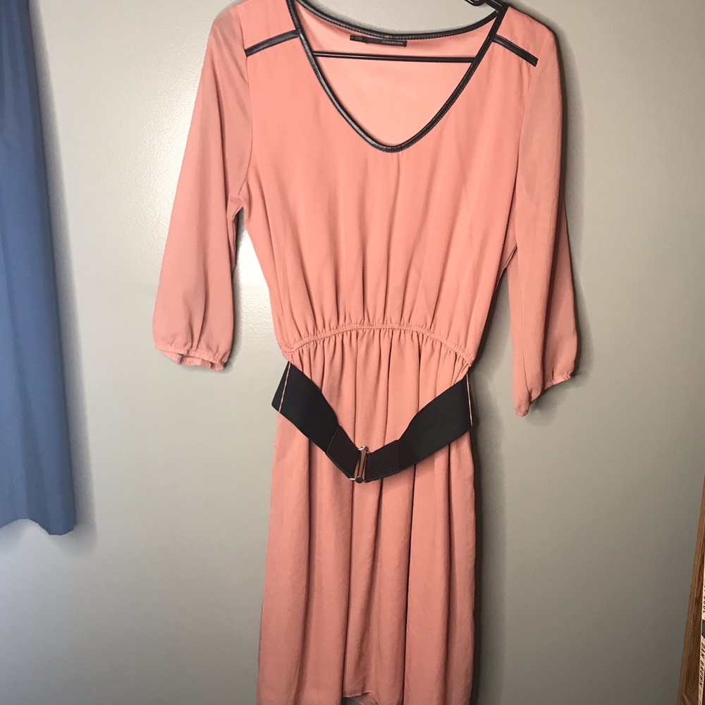 🔴 Maurice’s knee length dress. Small.